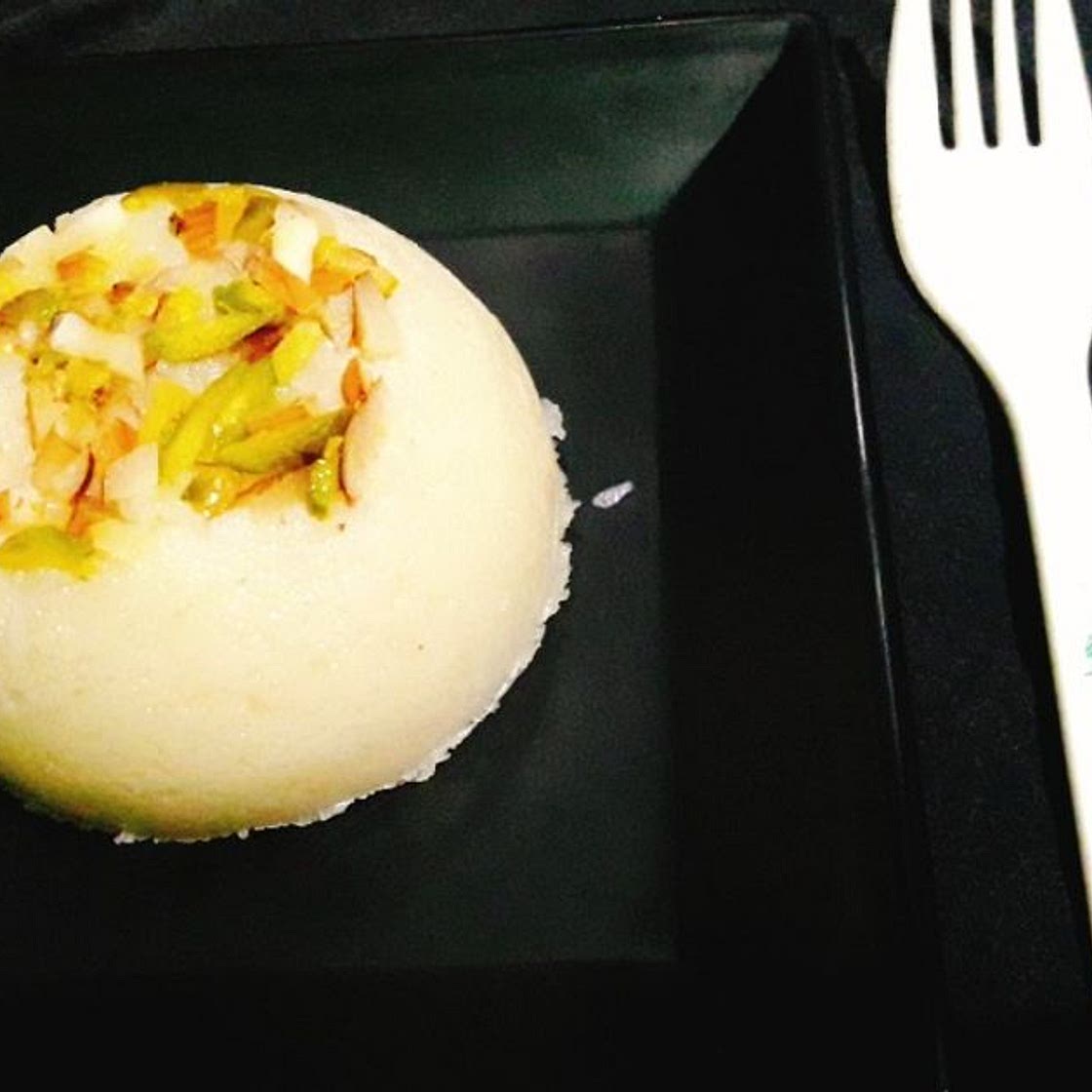 सूजी हलवा (Suji halwa recipe in hindi)