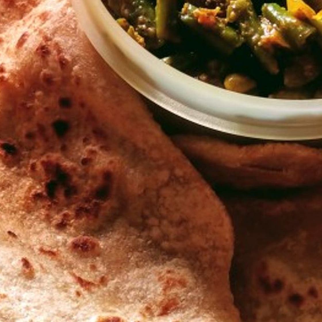 पराठा पैनकेक (Paratha Pancake Recipe In Hindi)