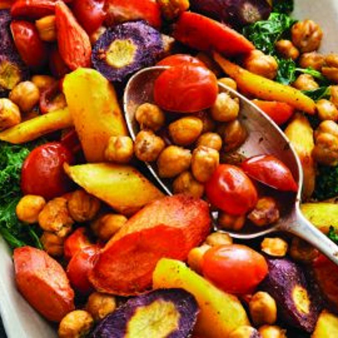 Cumin-Roasted Carrots with Chickpeas and Tomatoes