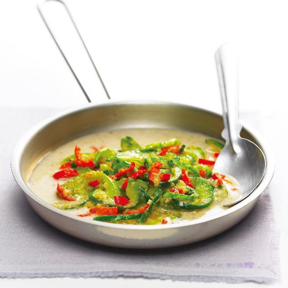 오이들깨즙볶음 만드는 법