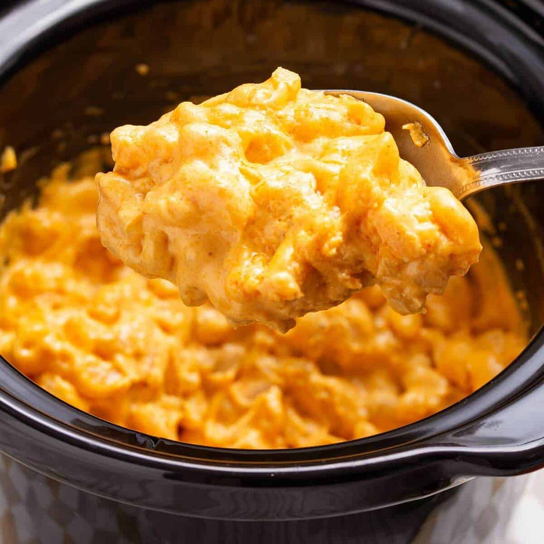 Slow Cooker Mac and Cheese