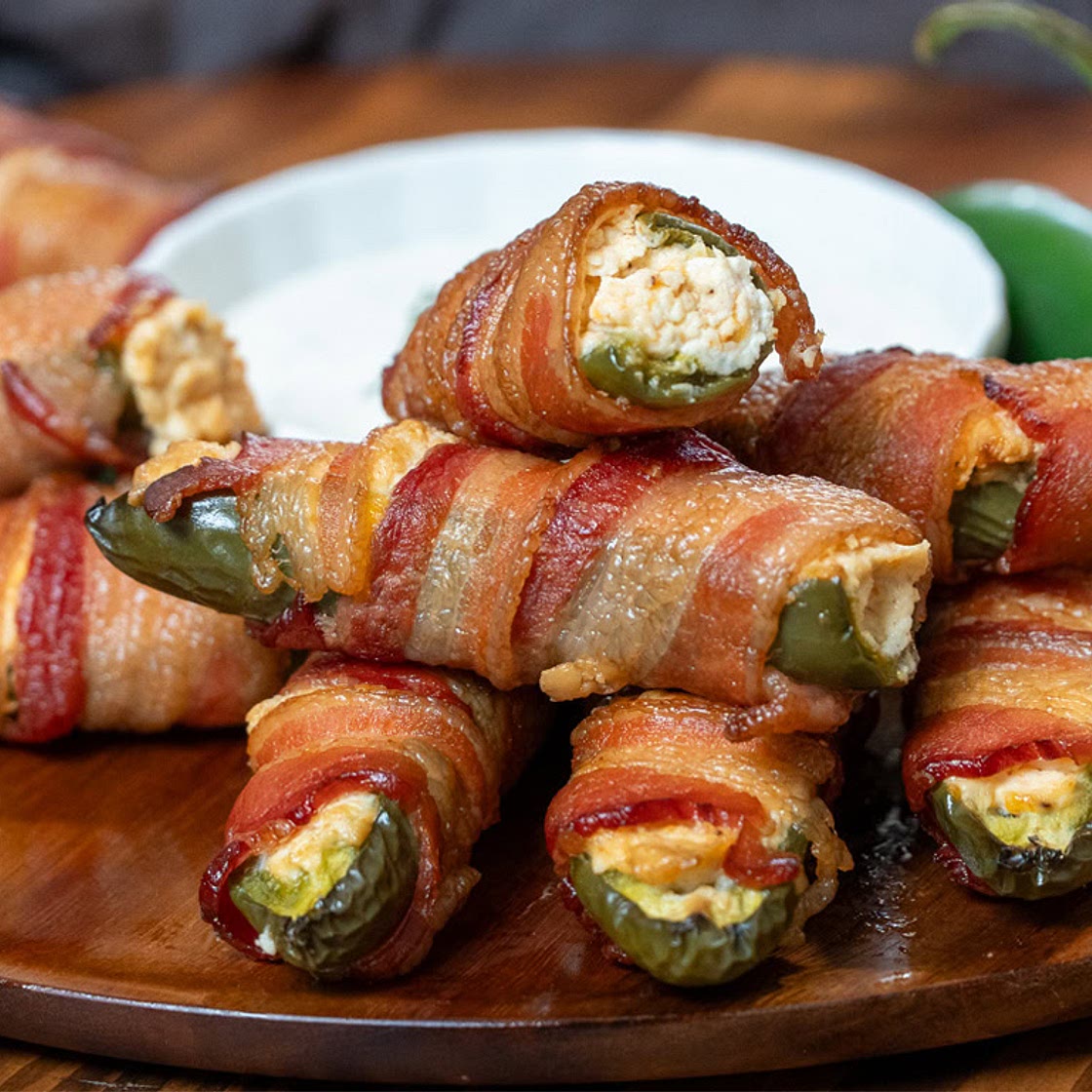 Smoked Jalapeño Poppers