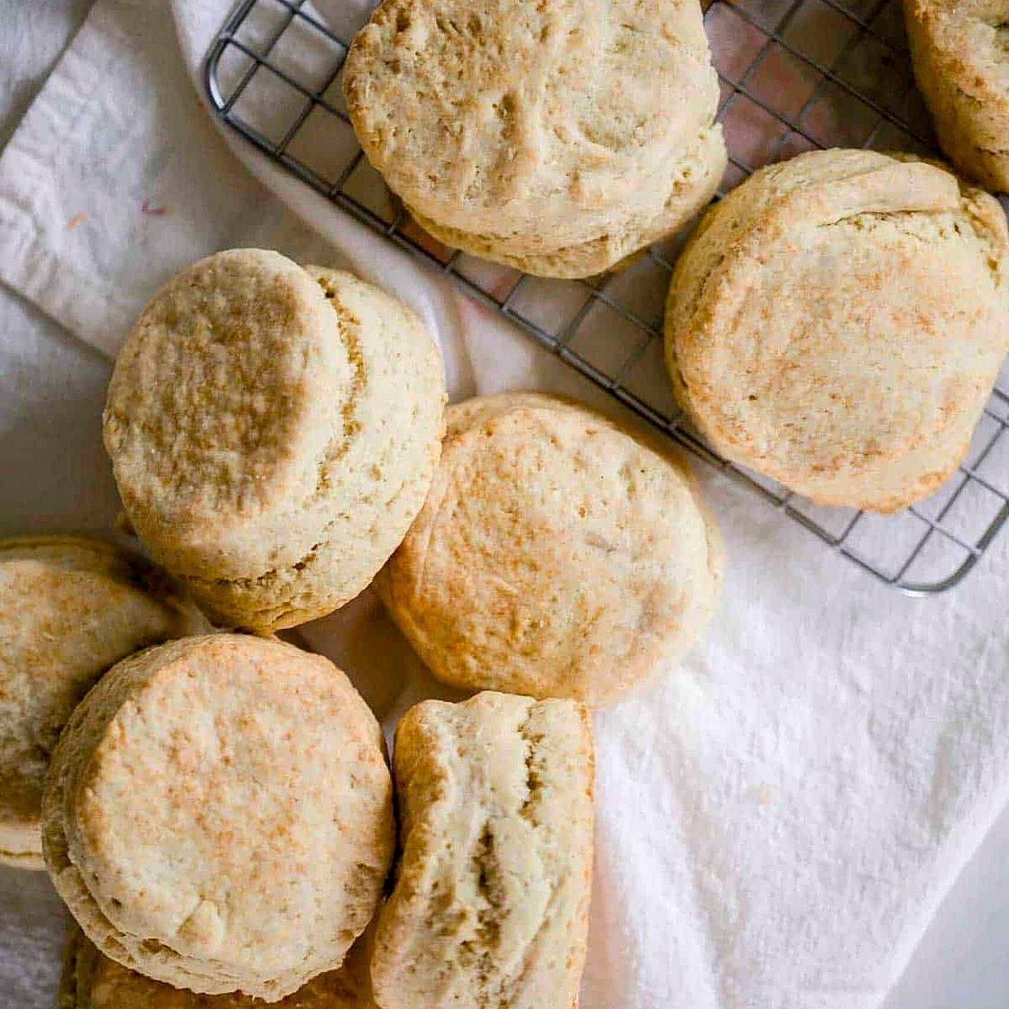 Sourdough discard biscuits