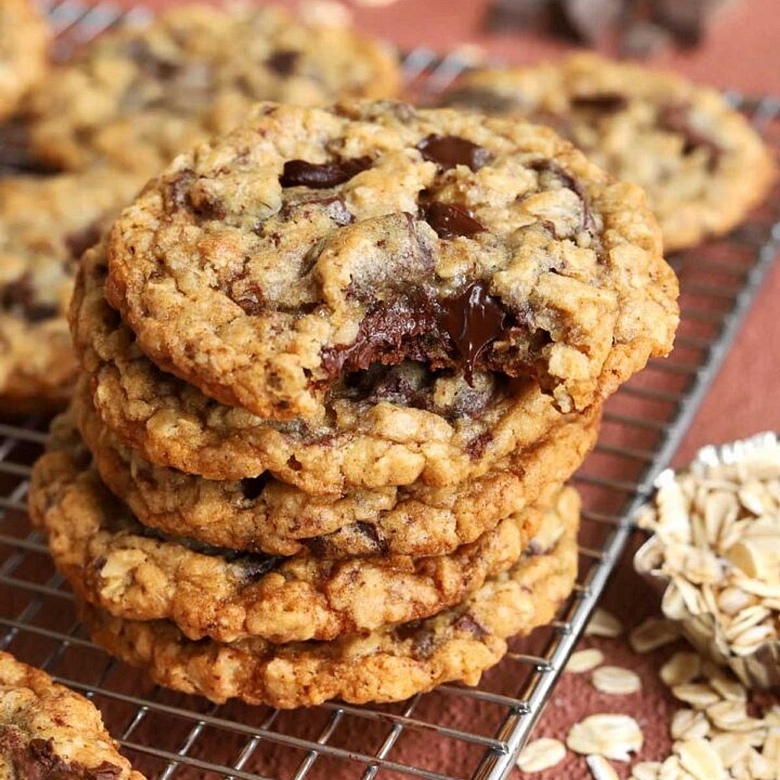 Single Serve Oatmeal Chocolate Chip Cookies