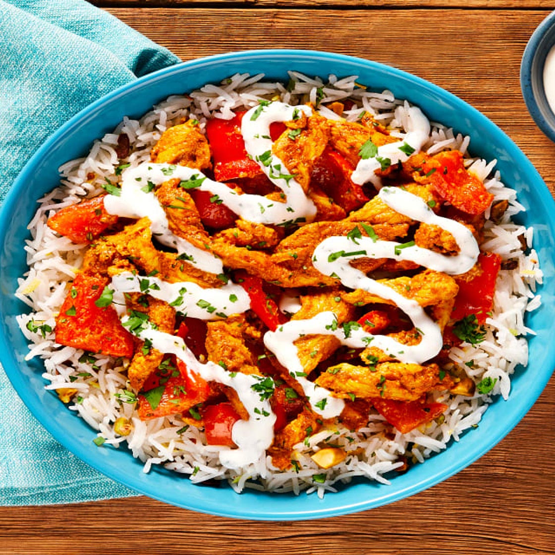 Street-Cart-Style Chicken Shawarma Bowls with Bell Pepper, Pistachio Rice & Creamy Cilantro Sauce