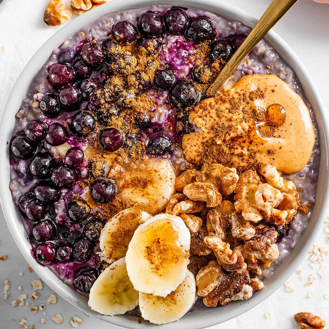Blueberry Banana Oatmeal - Quick & Oh So Good