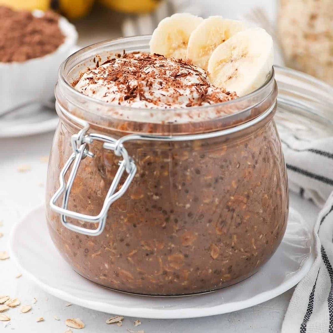 Chocolate Banana Overnight Oats