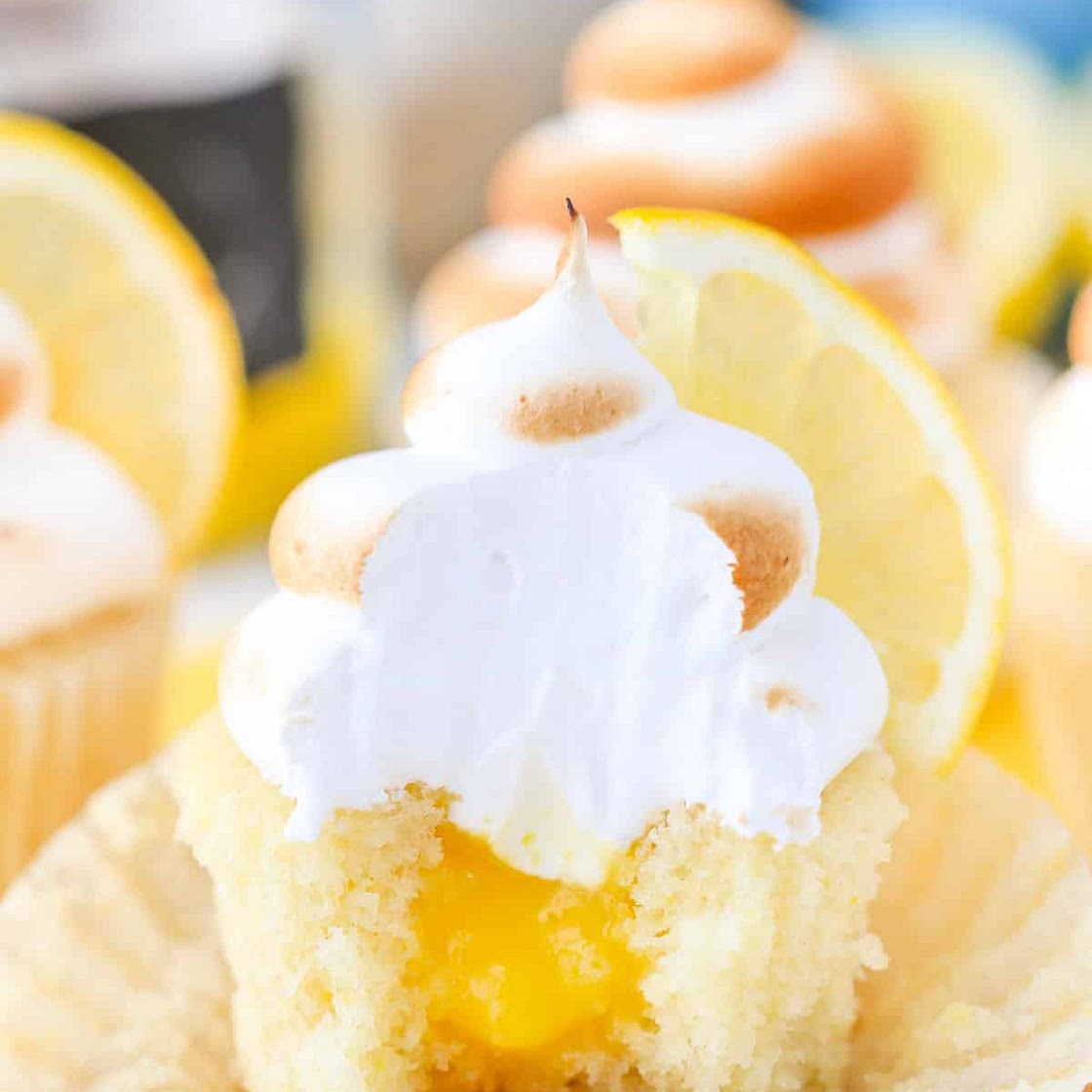 Lemon Meringue Cupcakes
