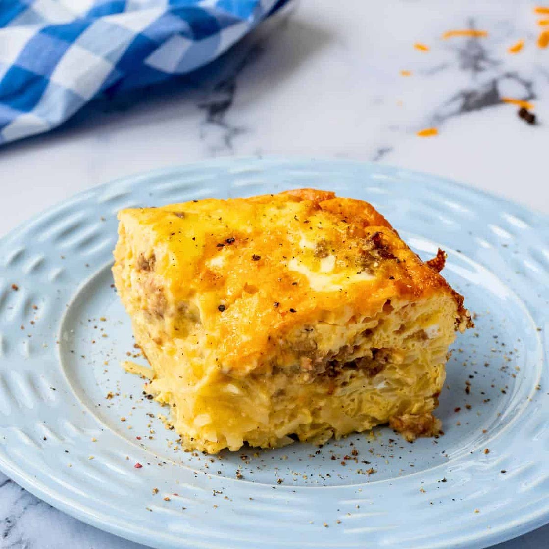 Easy Sausage Hashbrown Breakfast Casserole