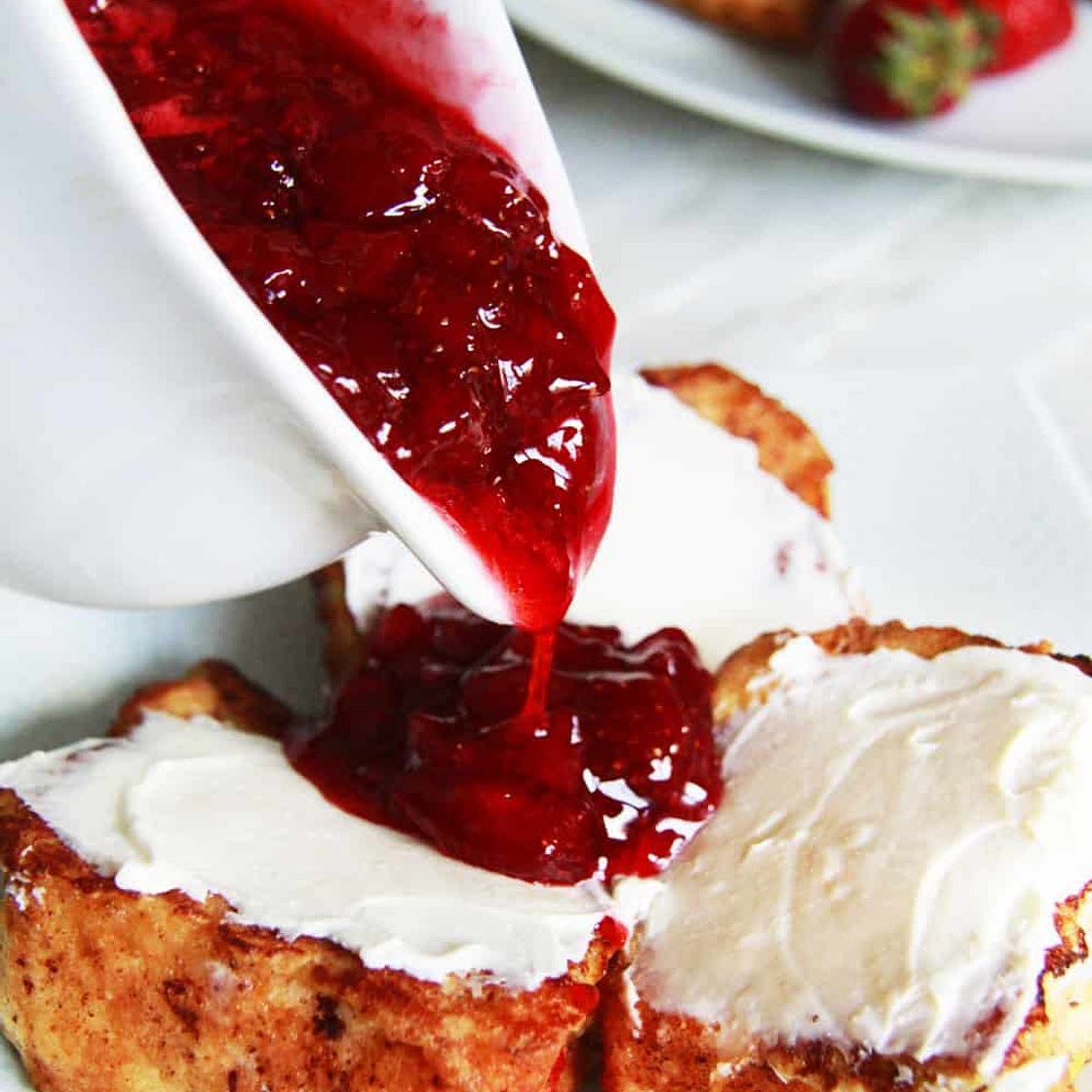 4 Ingredient Fresh Strawberry Syrup (Video!)