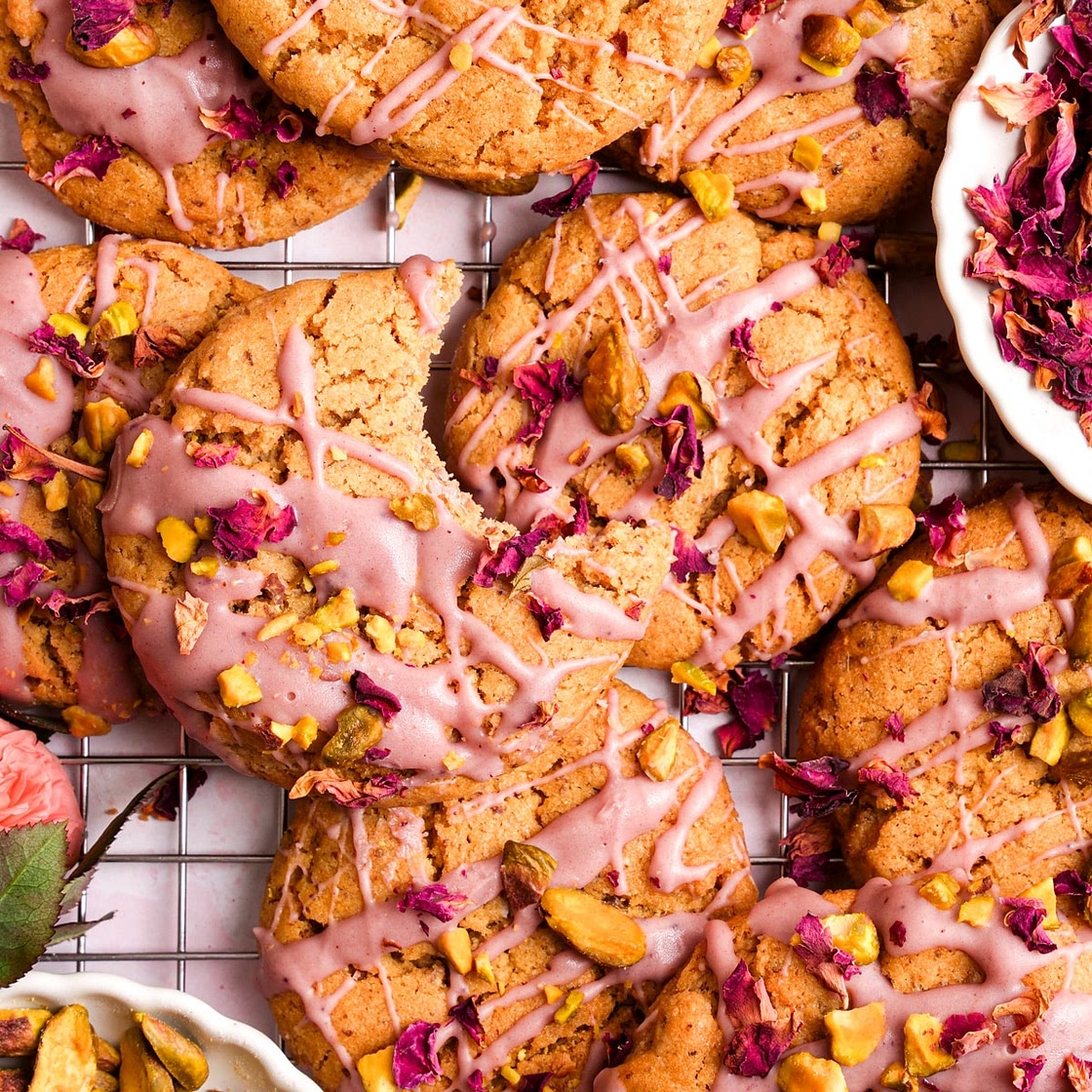 Healthy Pistachio Rose Cookies (Easy Recipe)