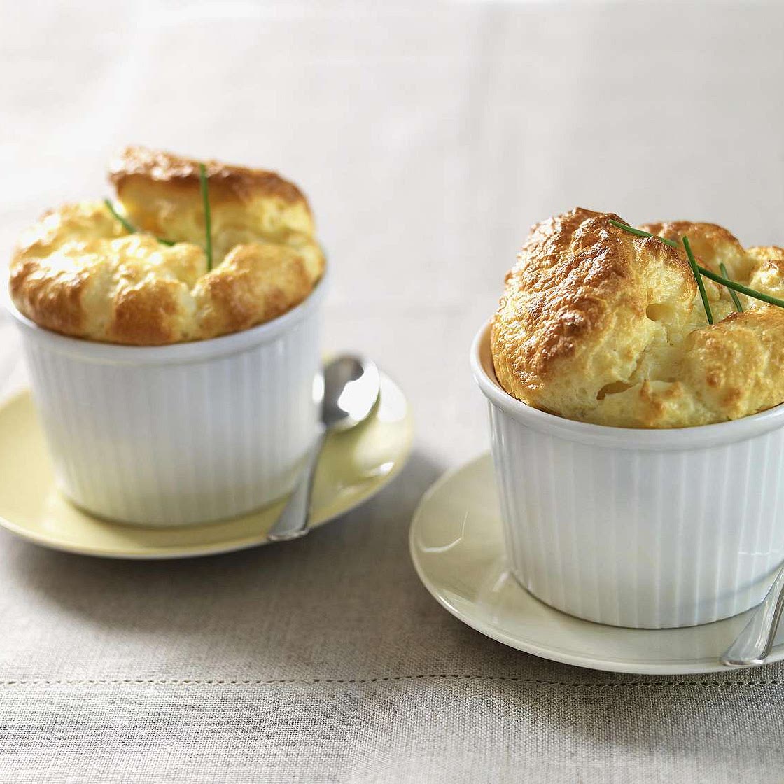 Classic Cheese and Leek Soufflé Recipe