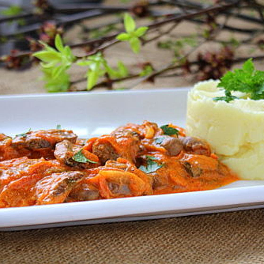 Гуляш из куриных сердечек