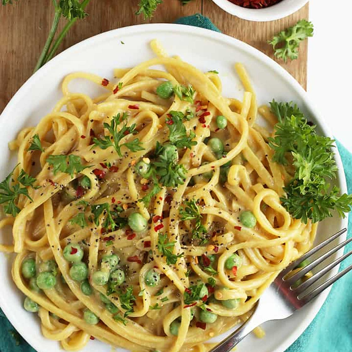 One Pot Garlic White Wine Pasta