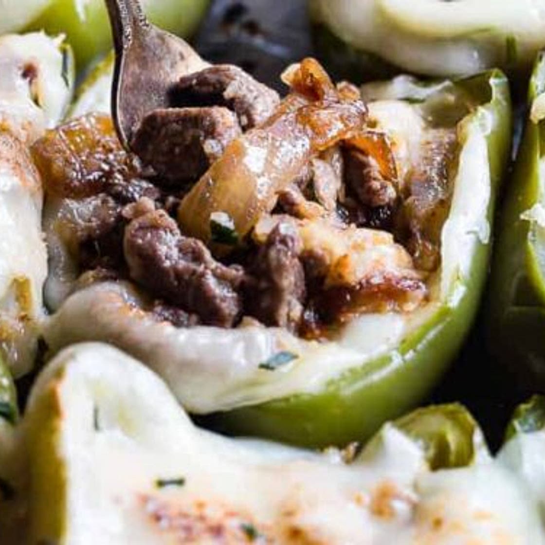 Low-Carb Keto Philly Cheesesteak-Stuffed Peppers with Cauliflower