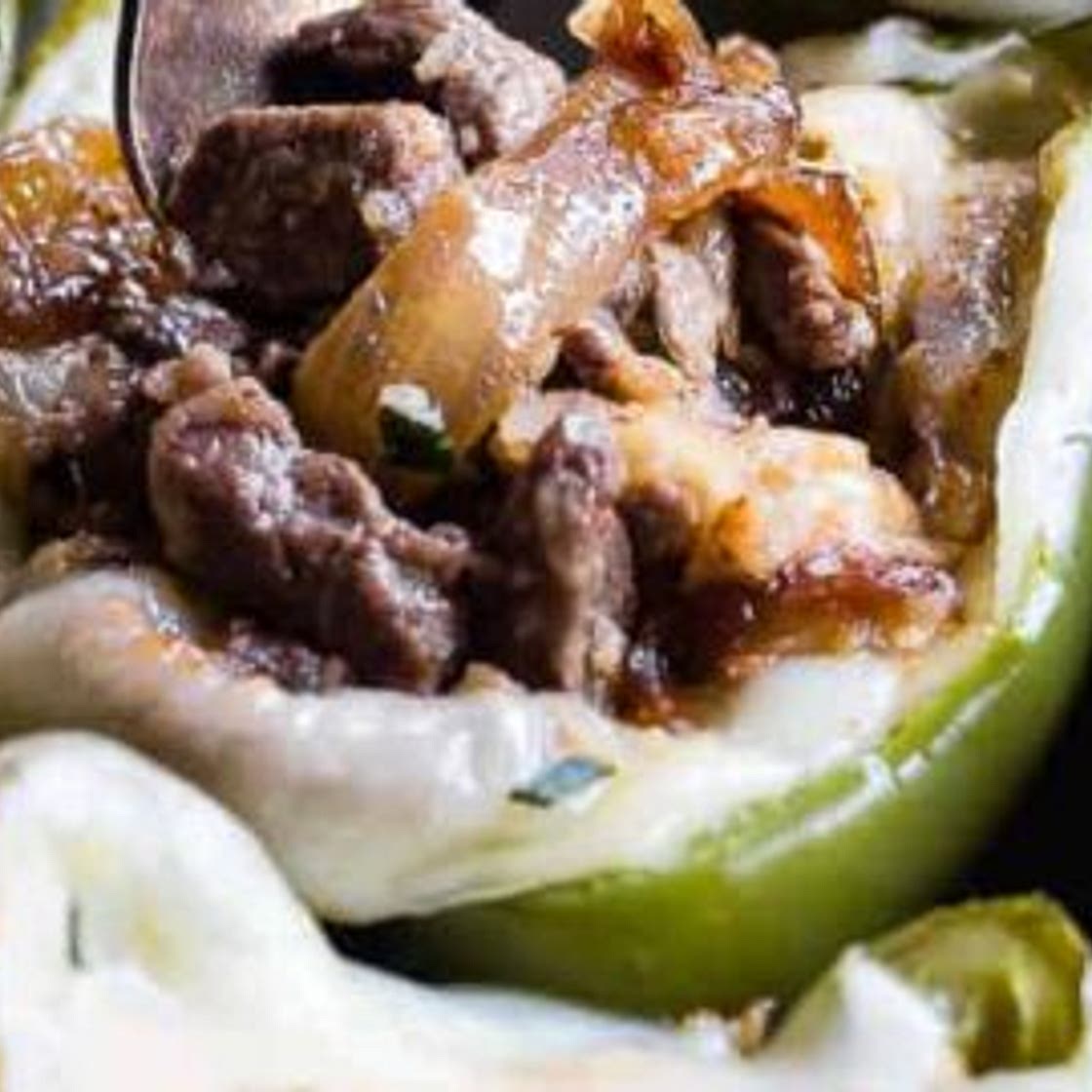 Low-Carb Keto Philly Cheesesteak-Stuffed Peppers with Cauliflower