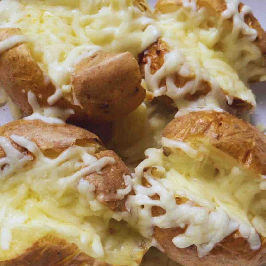 How to make Stuffed Baked Potatoes