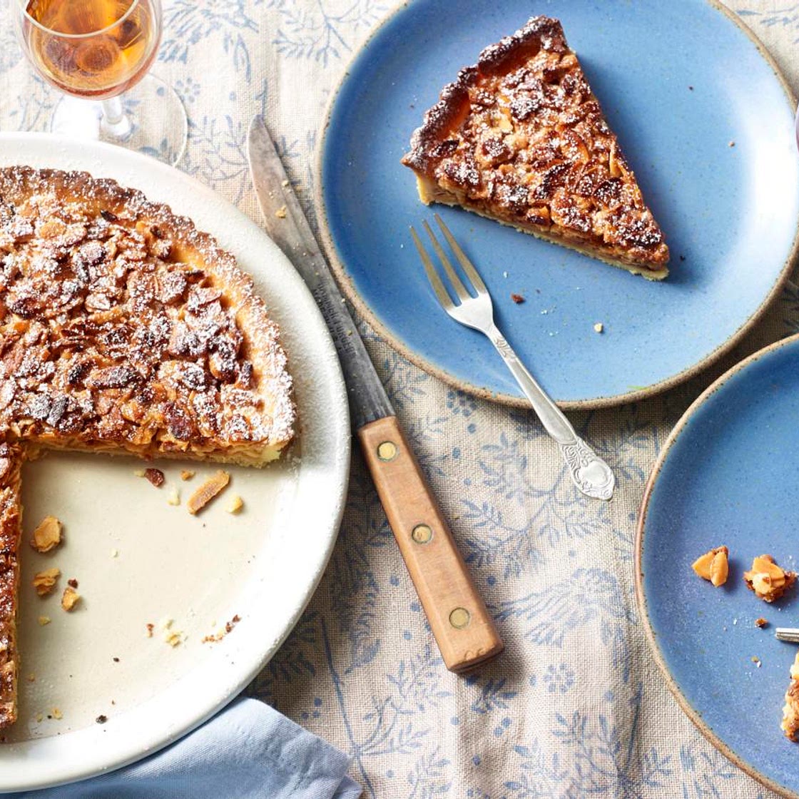 Almond tart