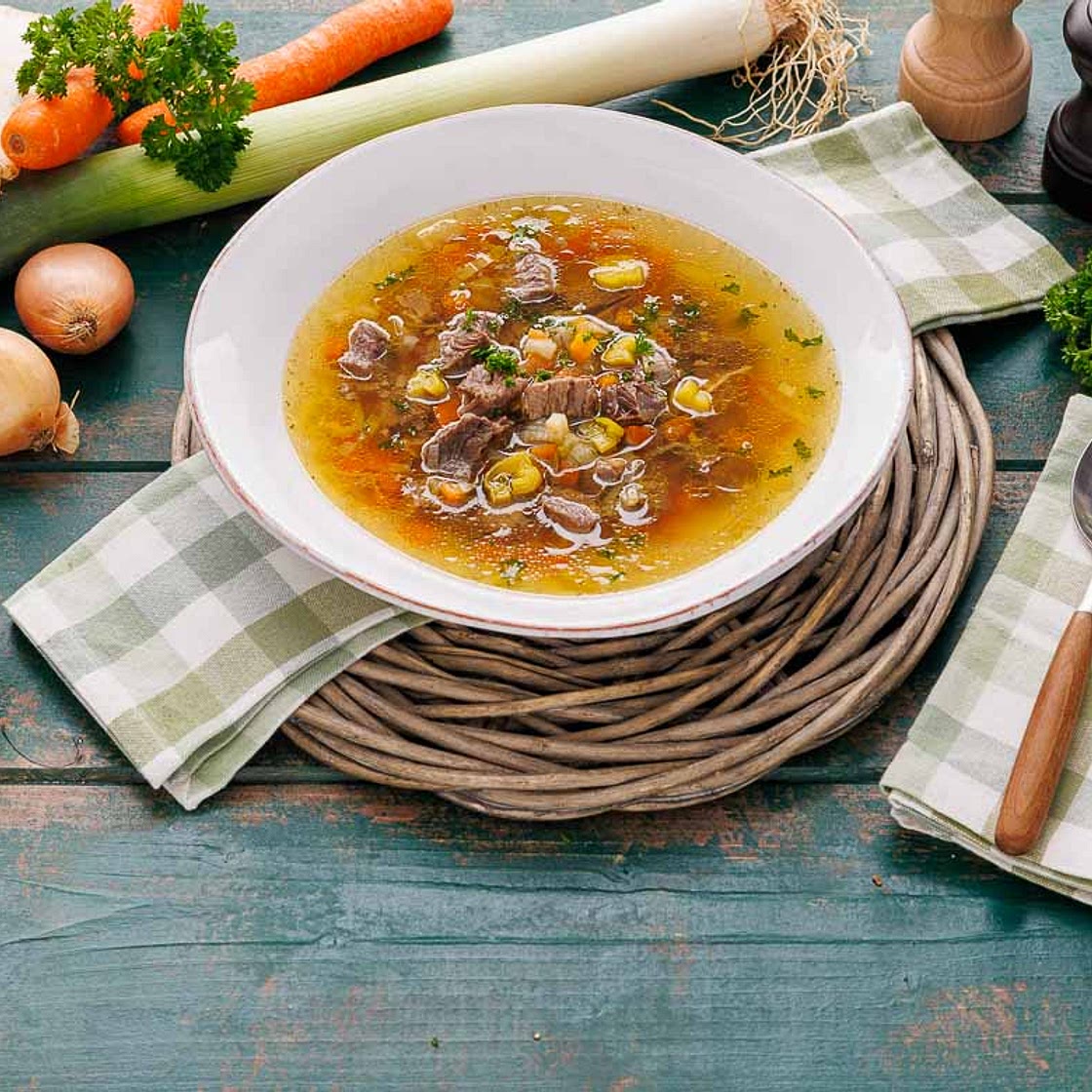 Rindfleischsuppe nach Omas Rezept