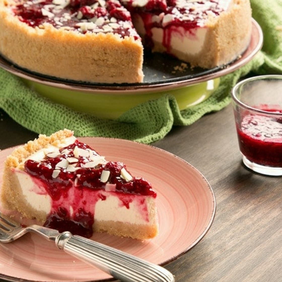 New York style Raspberry Cheesecake