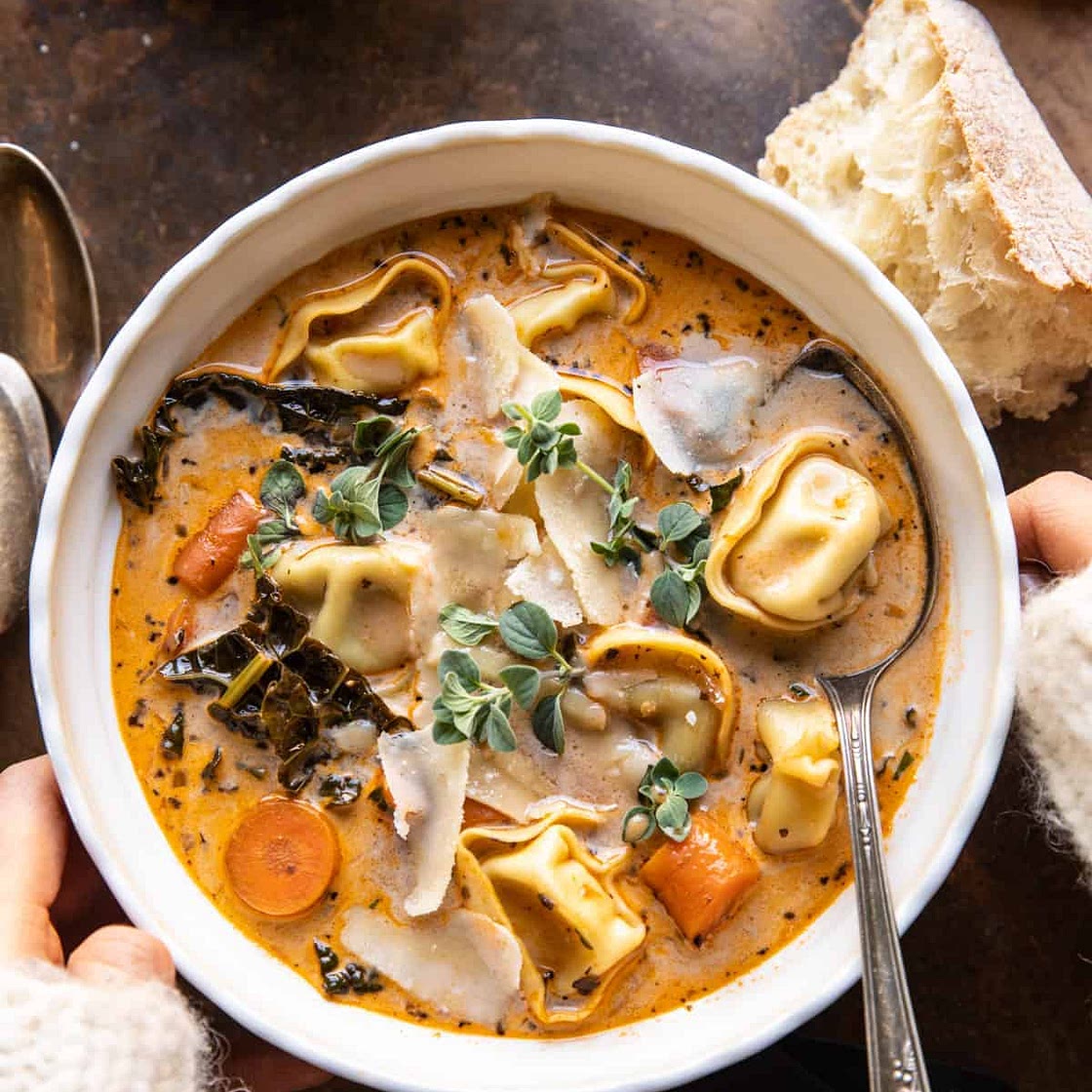 Healthier Slow Cooker Creamy Tortellini Vegetable Soup