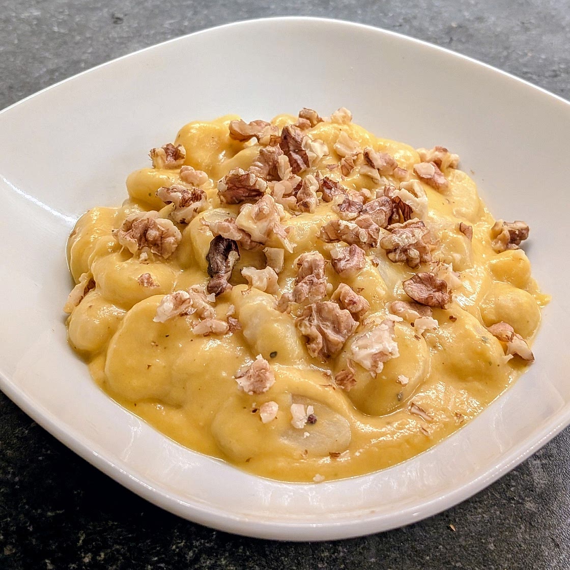 Potato gnocchi in Gorgonzola, leek & butternut squash sauce 👌