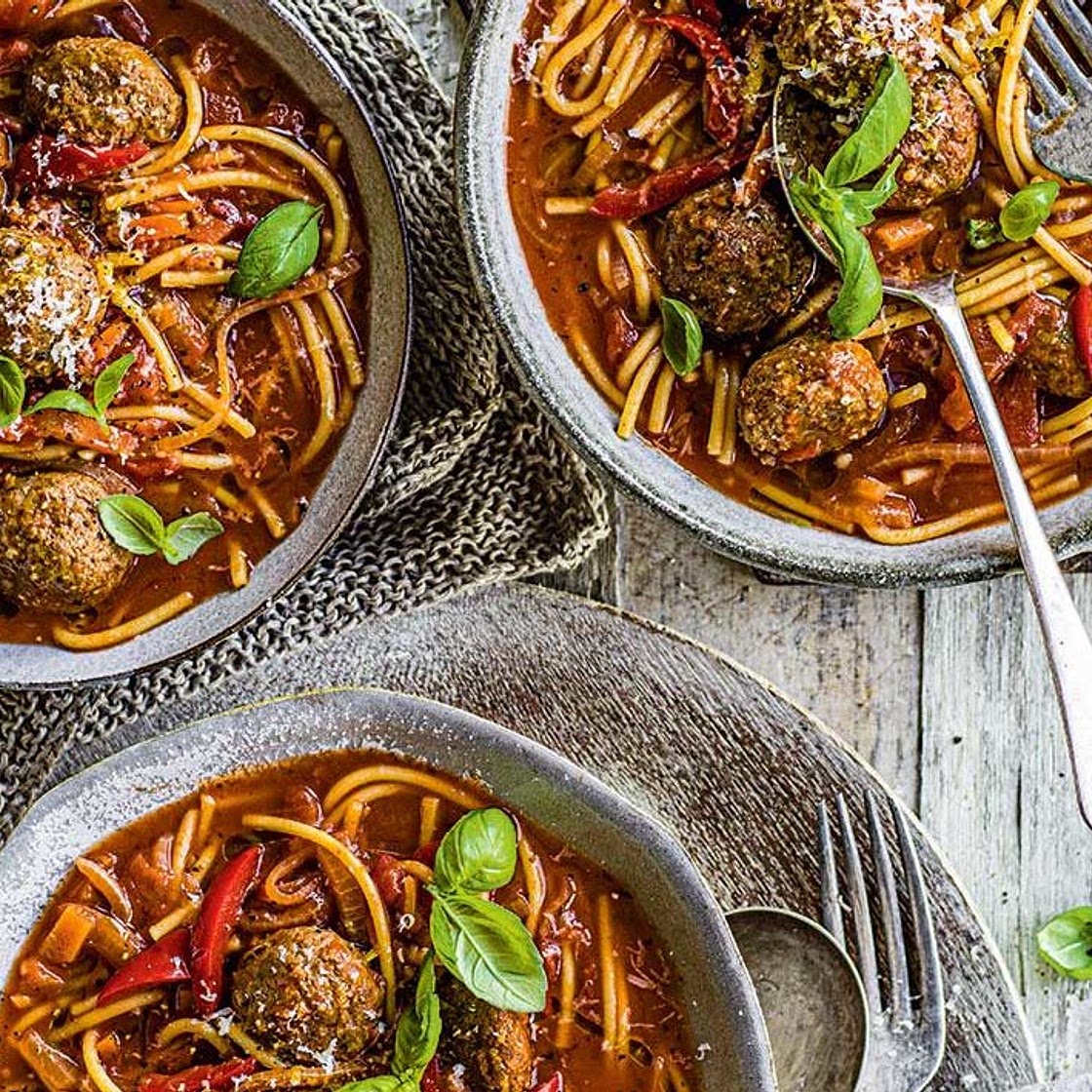 Spaghetti meatball soup