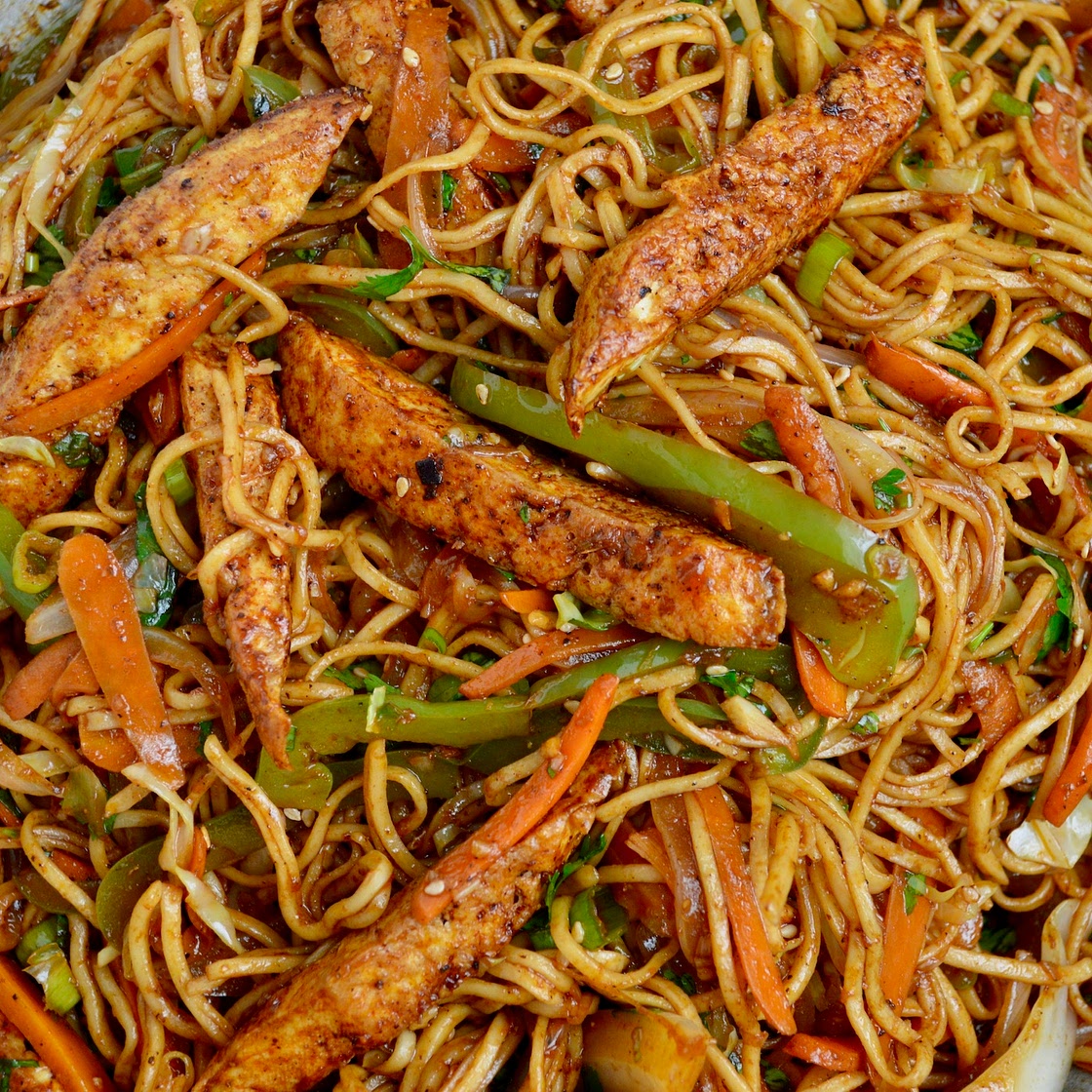 Street Style Hakka Noodles