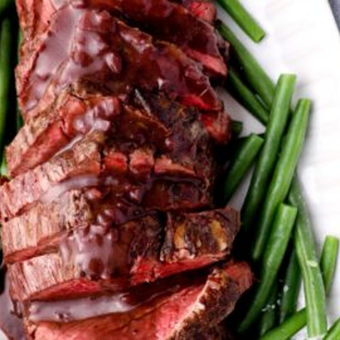 Roast Beef Tenderloin with Red Wine Sauce