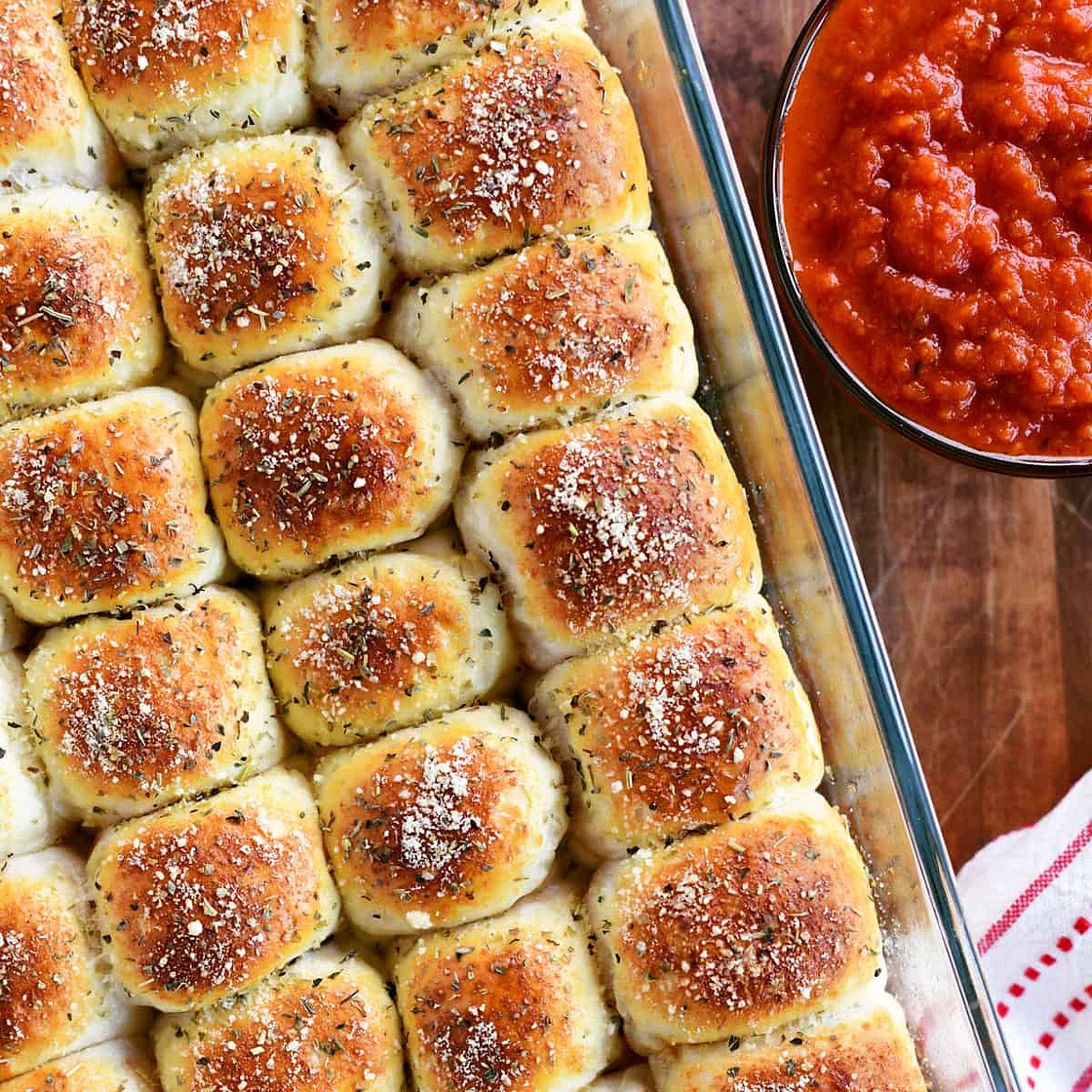 Easy Pepperoni Rolls