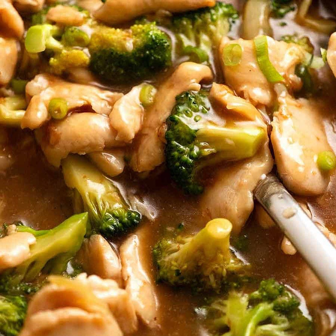 Chicken Broccoli Stir Fry (extra sauce!)