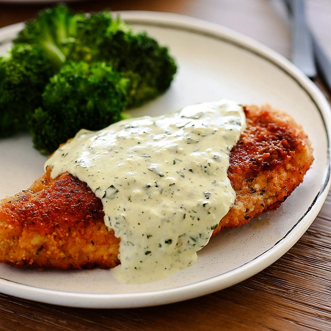 Chicken in Basil Cream Sauce