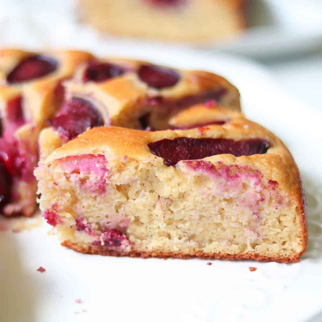 Yogurt Plum Cake