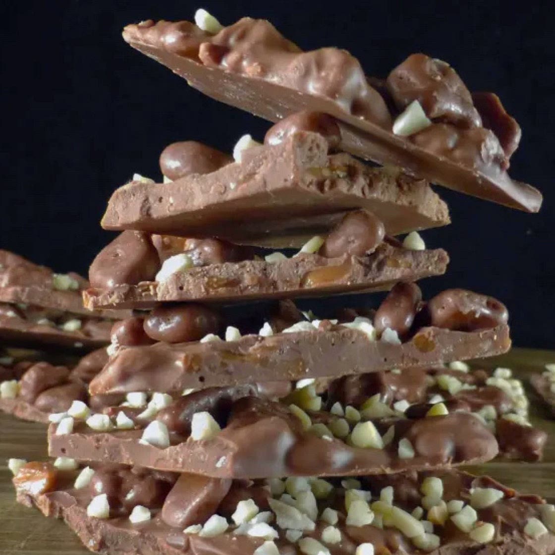 Daim Bar Bark with Almonds (Just 5 Minutes)