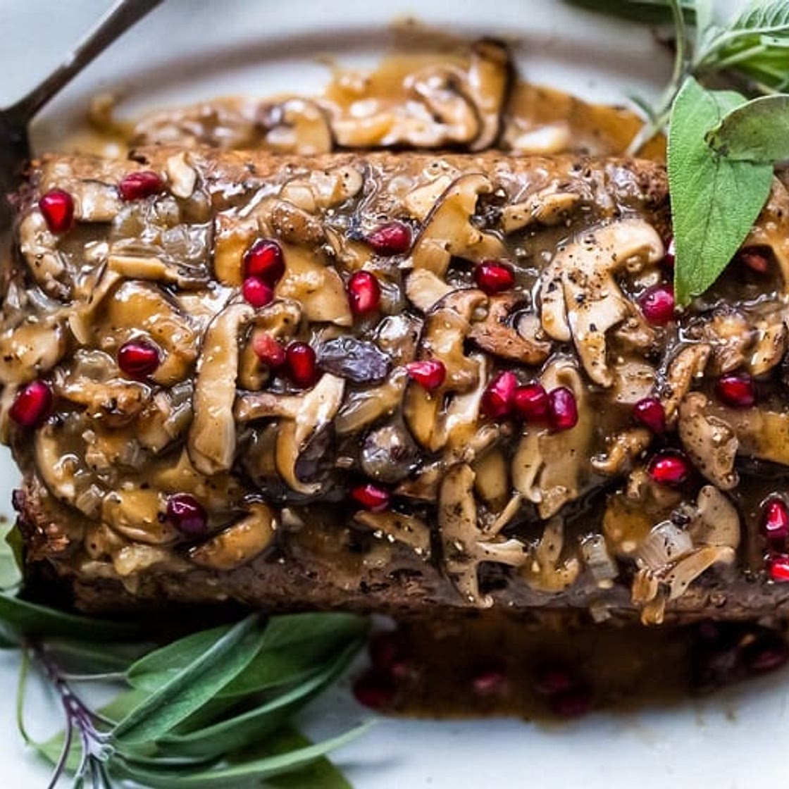 Sagey Mushroom Nut Roast