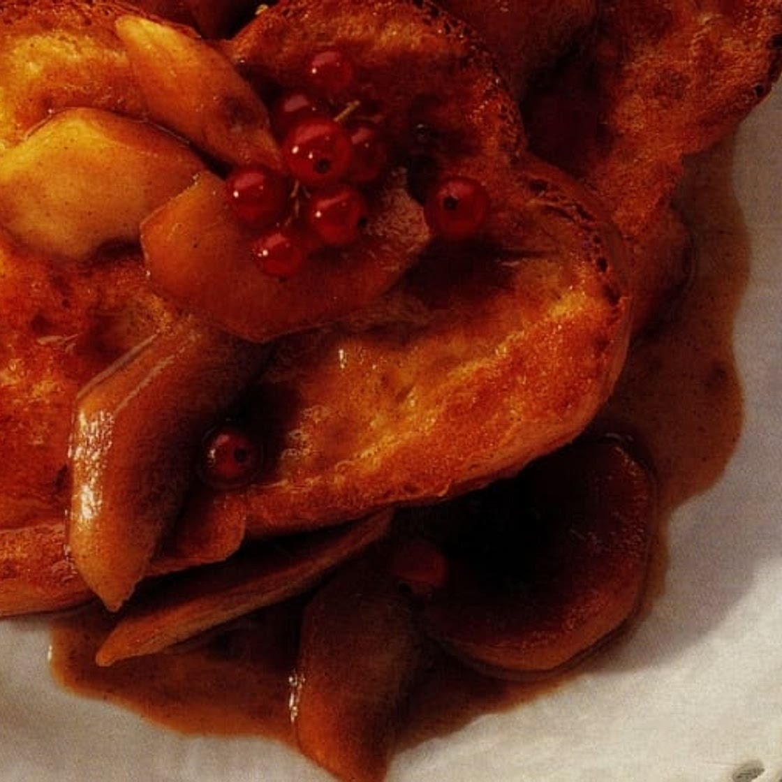 Oven Baked French Toast with Apples and Cinnamon Syrup