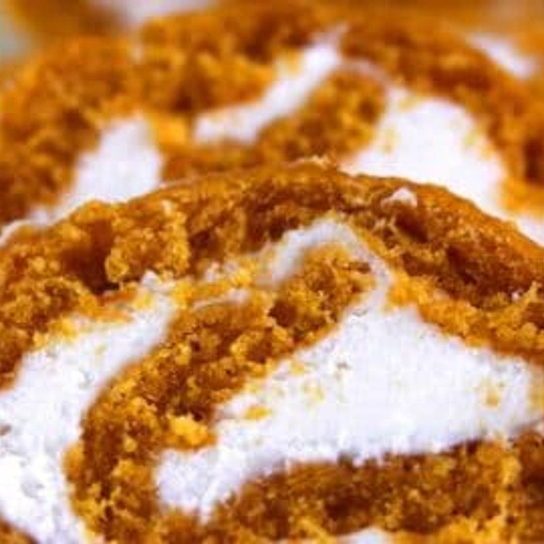 Vegan Pumpkin Cake Roll