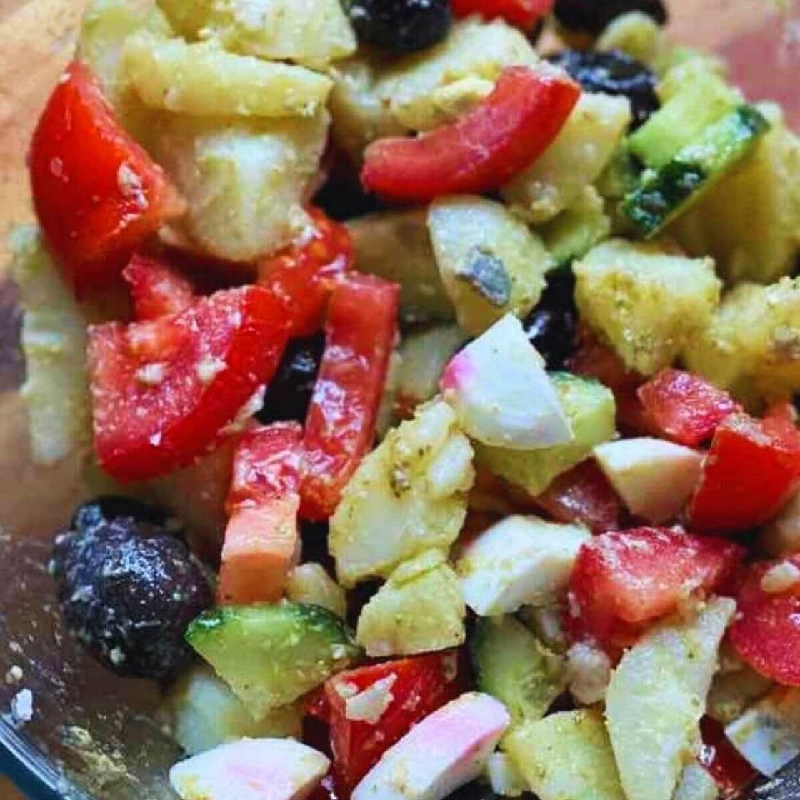 Creamy Pesto Potato Salad (No Mayo)