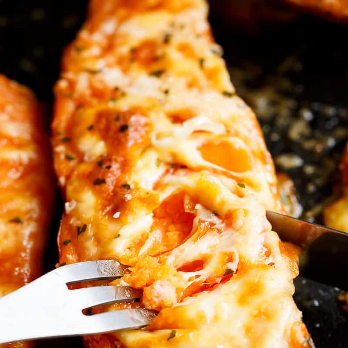 Cheesy Garlic Sweet Potatoes