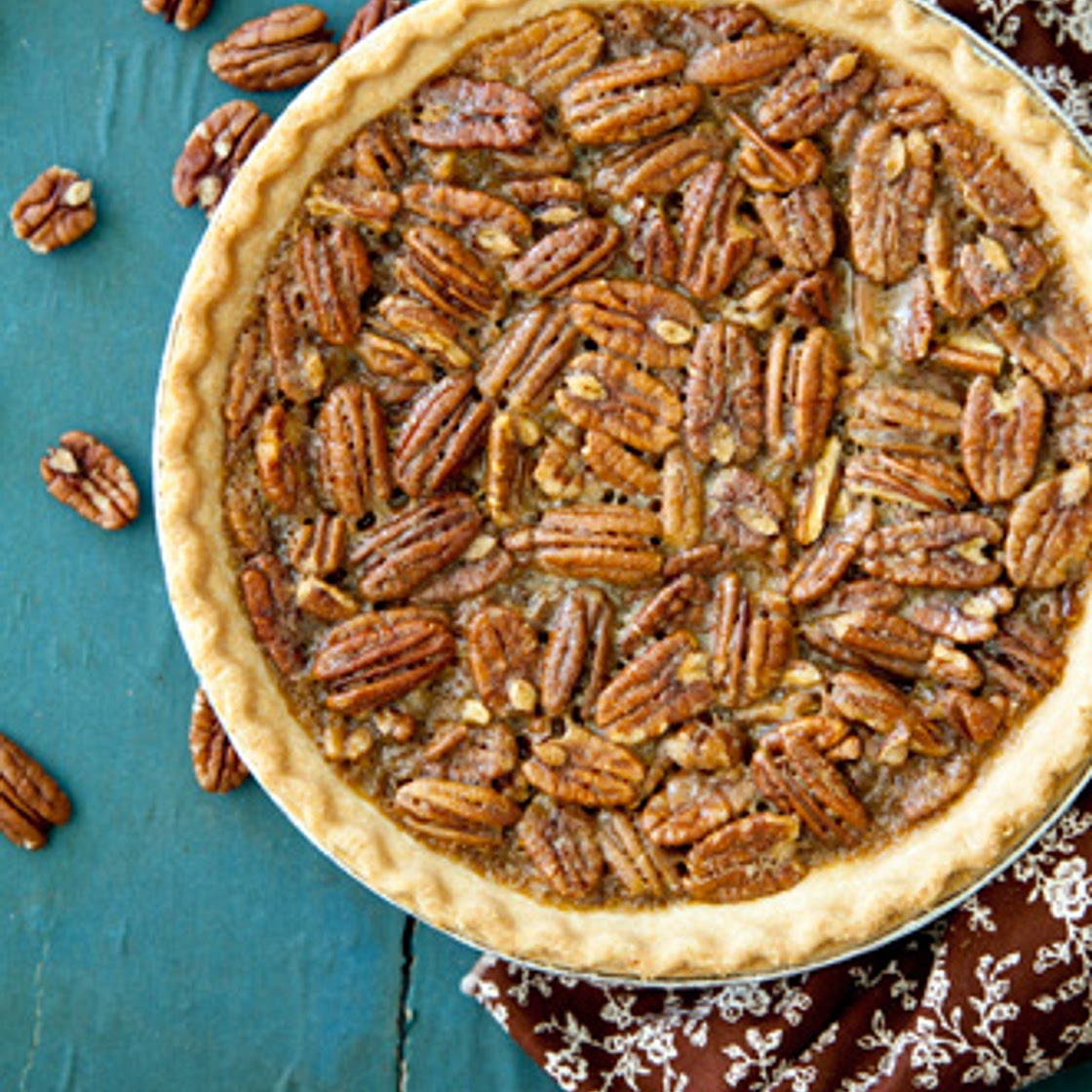 Bourbon Pecan Pie: aka Douglas' Dark Rum Pecan Pie