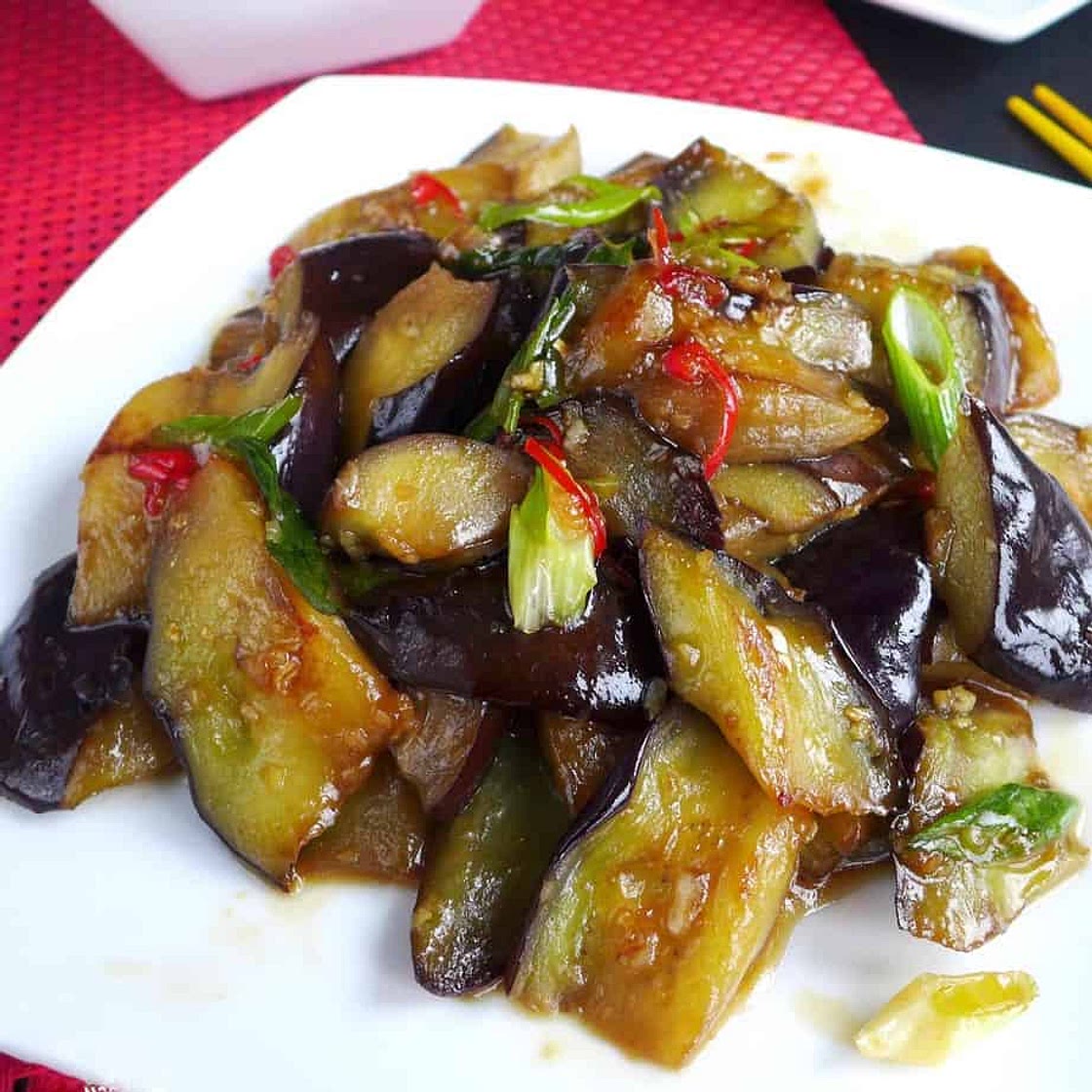 Stir-fried eggplant with plum sauce (苏梅酱茄子)