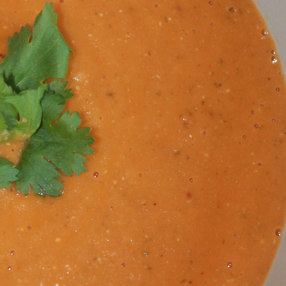Soupe de lentilles corail, coco et curry