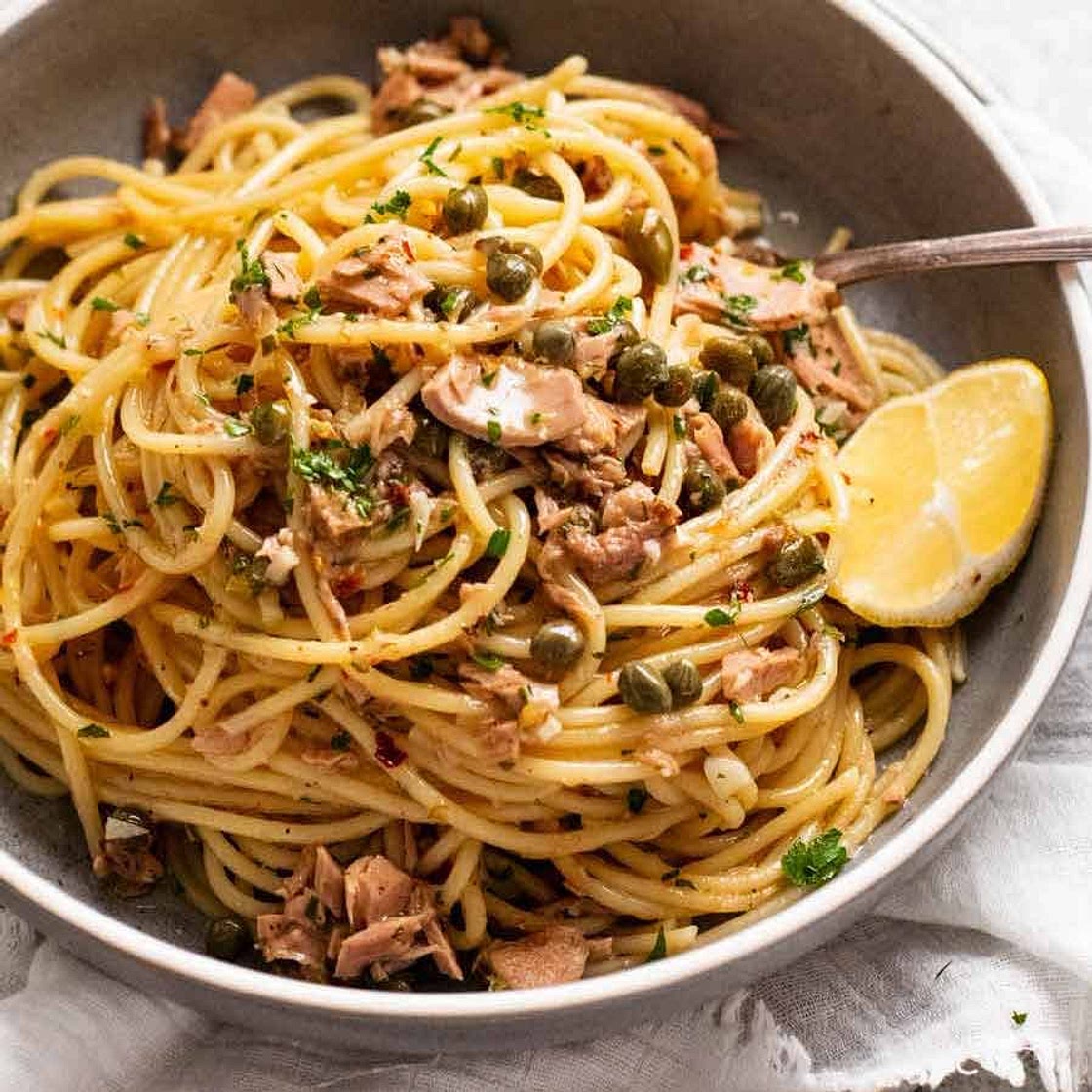 The most amazing canned tuna pasta!
