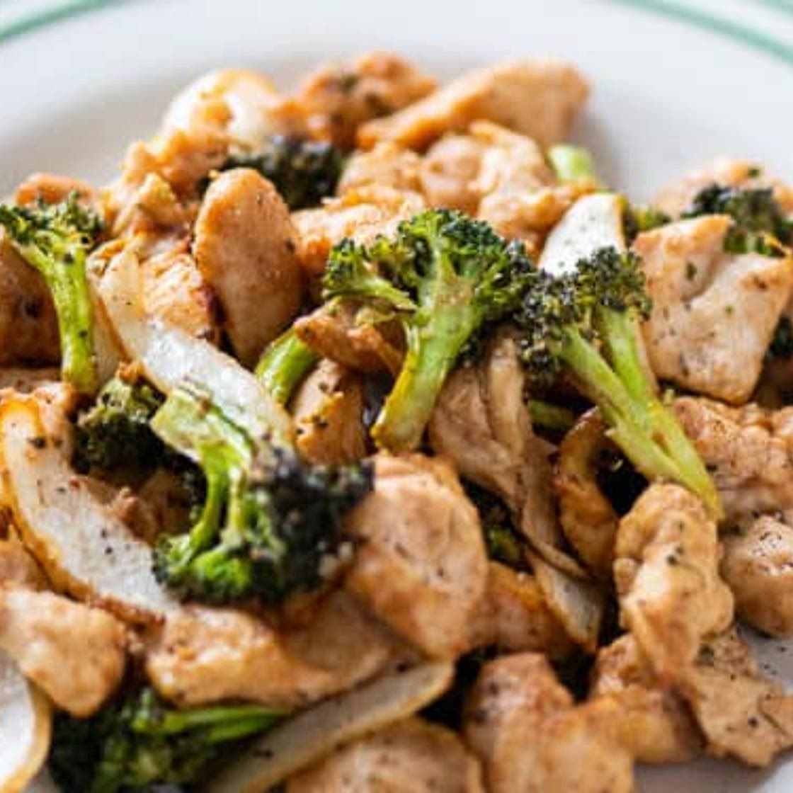 Air Fryer Chicken, Broccoli, and Onions