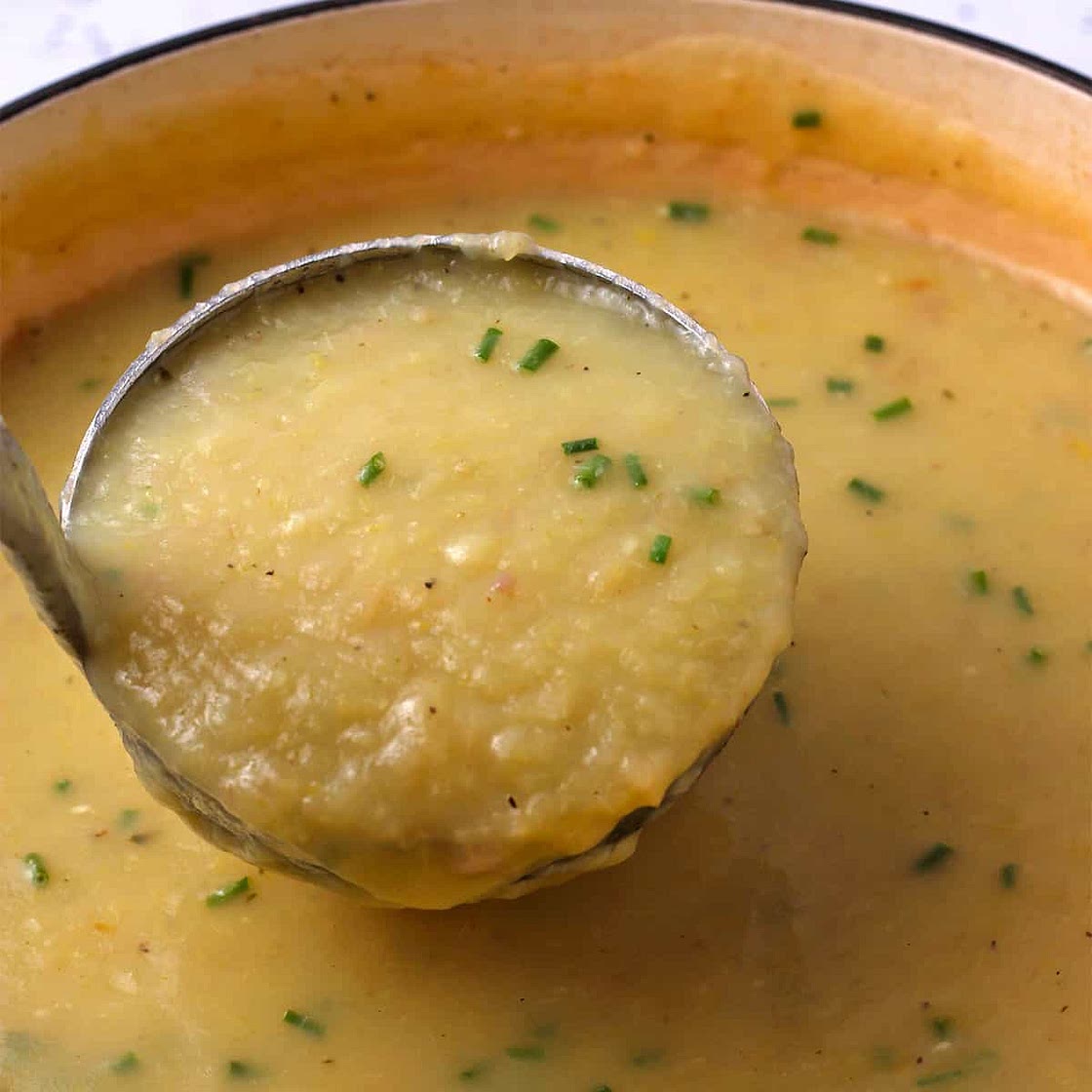 Easy Creamy Potato Leek Soup