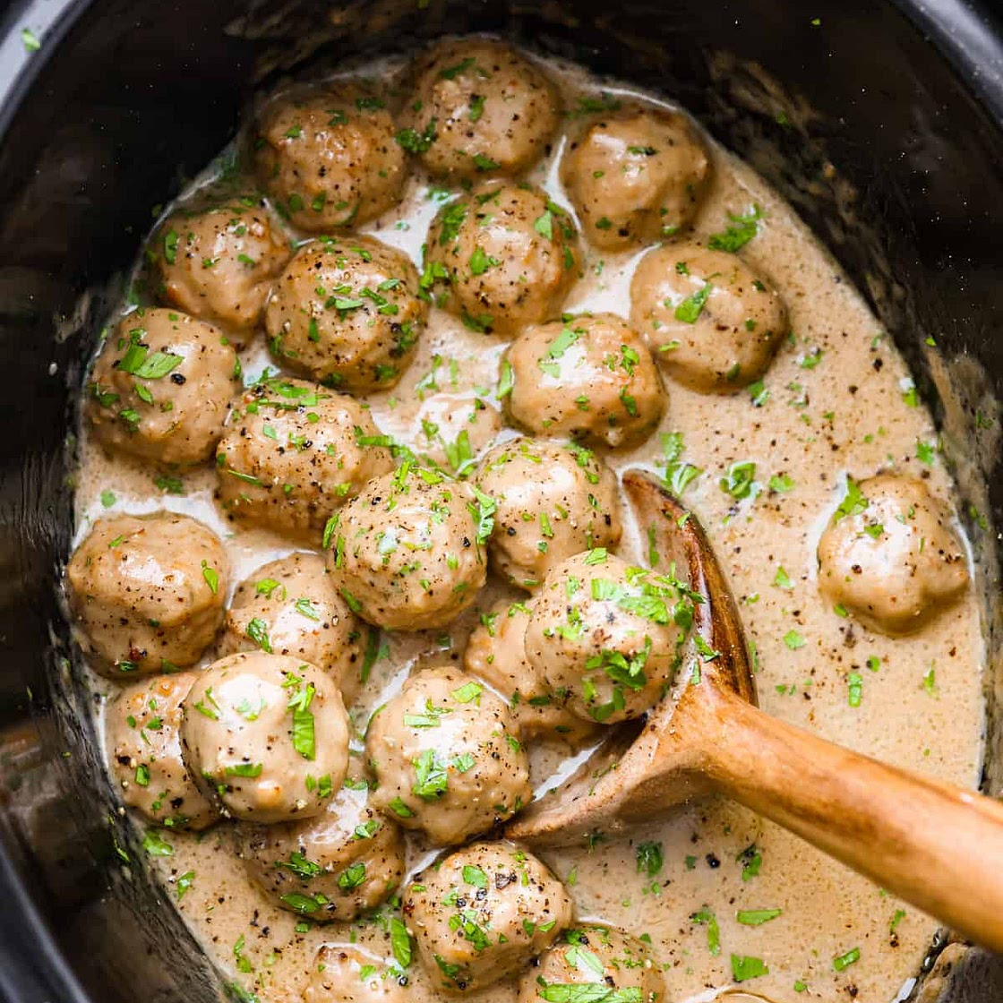 Slow Cooker Swedish Meatballs