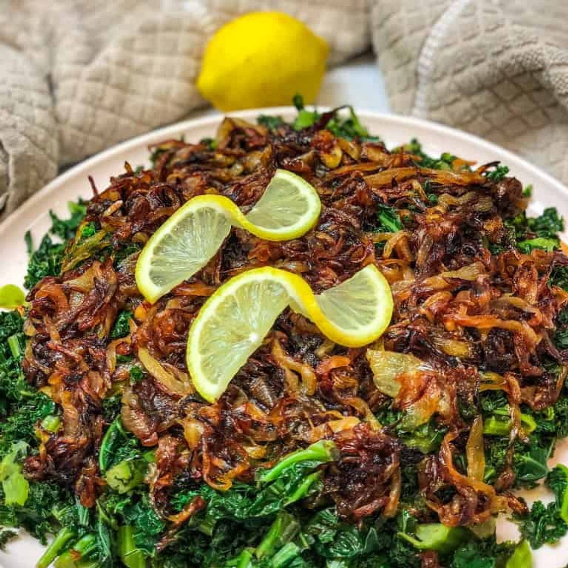 Kale Salad with Caramelized Onions