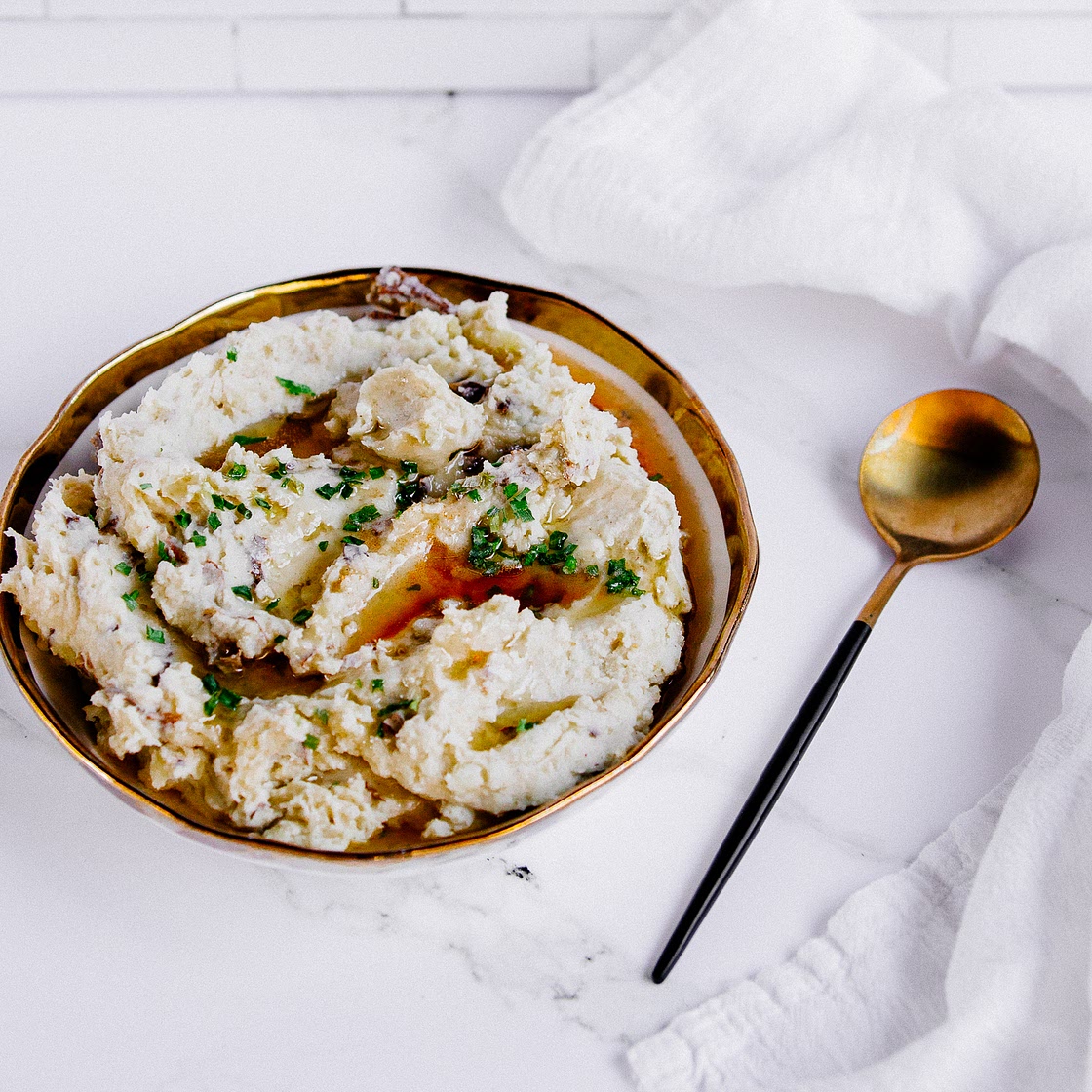LITERALLY THE BEST BROWNED BUTTER MASHED POTATOES