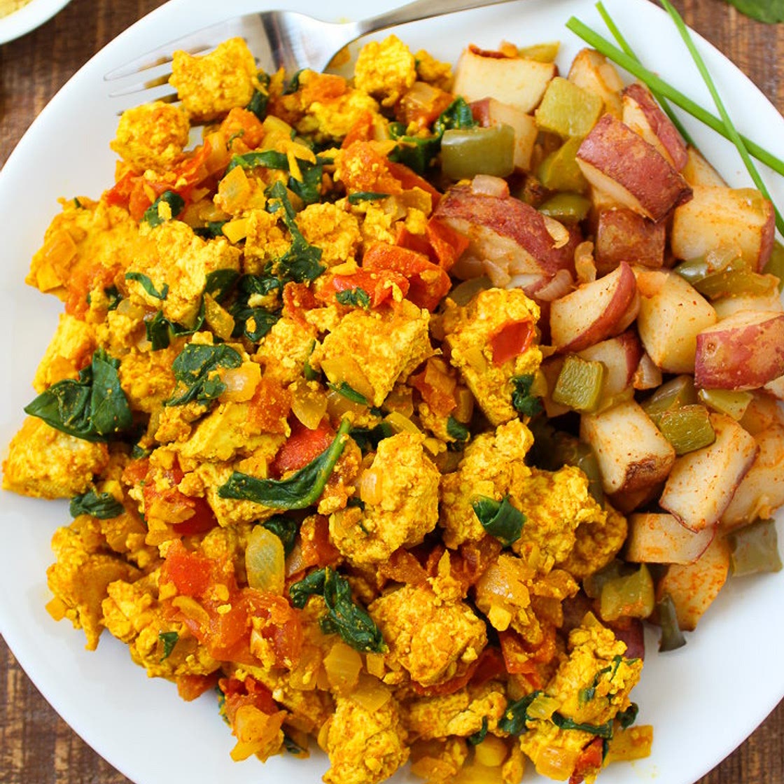 Tofu Scramble with Spinach and Tomato