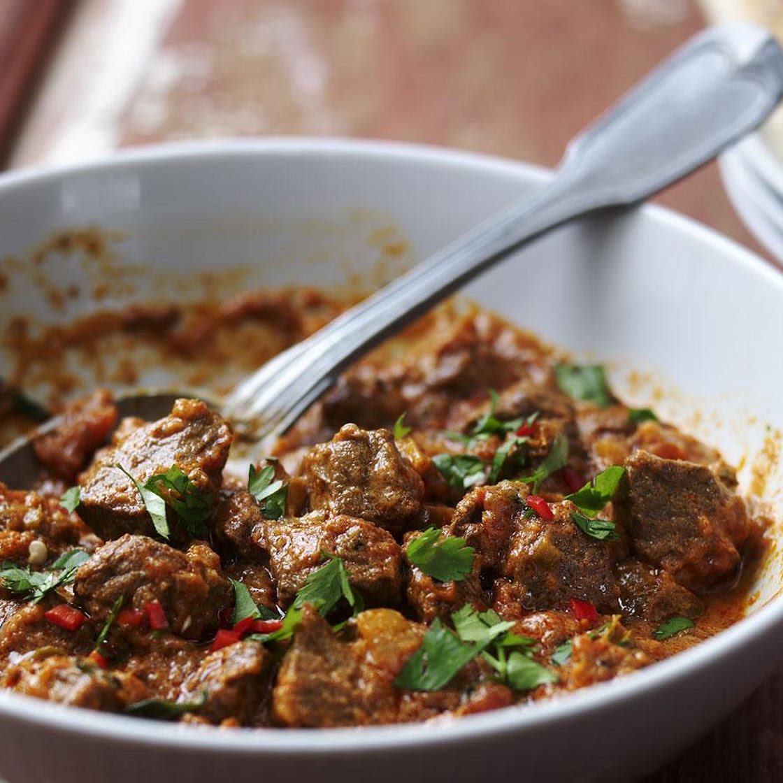 Slow cooker beef curry